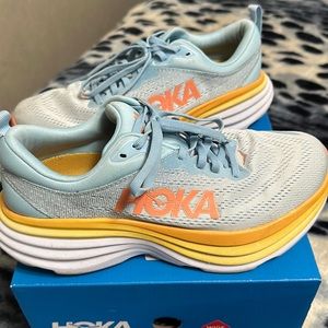 Hoka W Bondi 8 Wide size 8.5 women